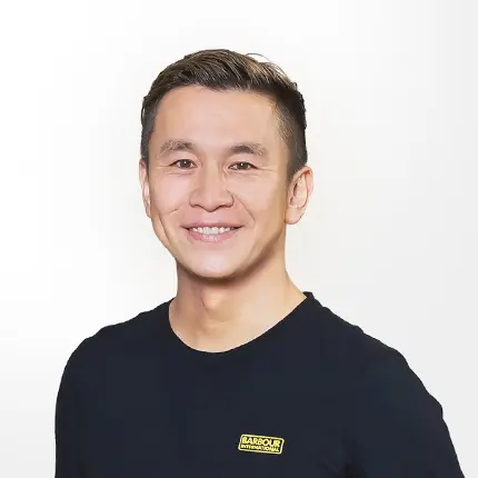 WEBLIFE 代表取締役 山岡義正